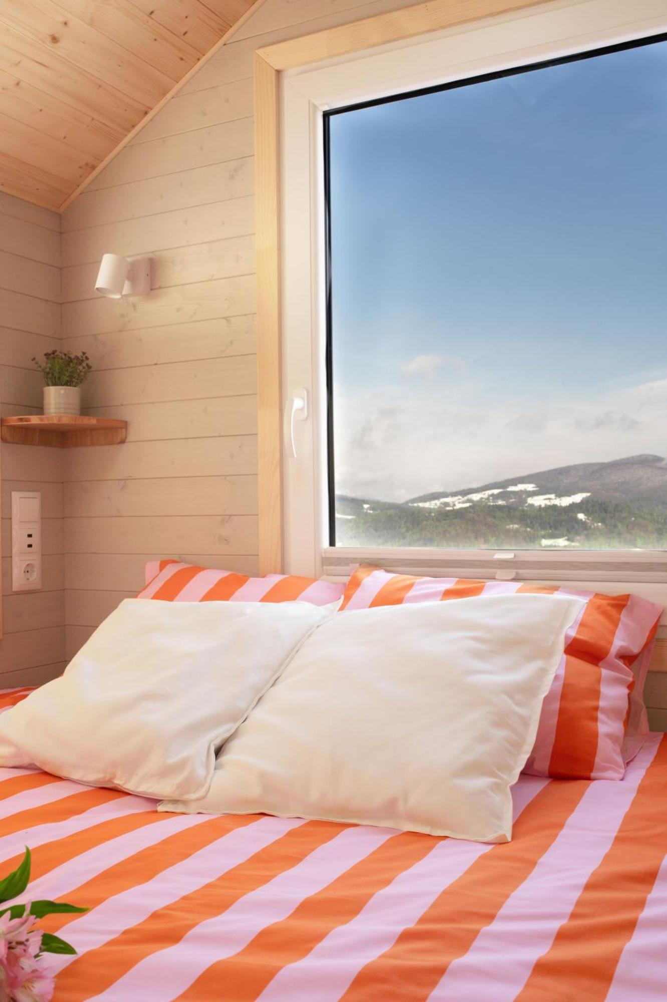 Aurora Green Hill Podobin Екстериор снимка