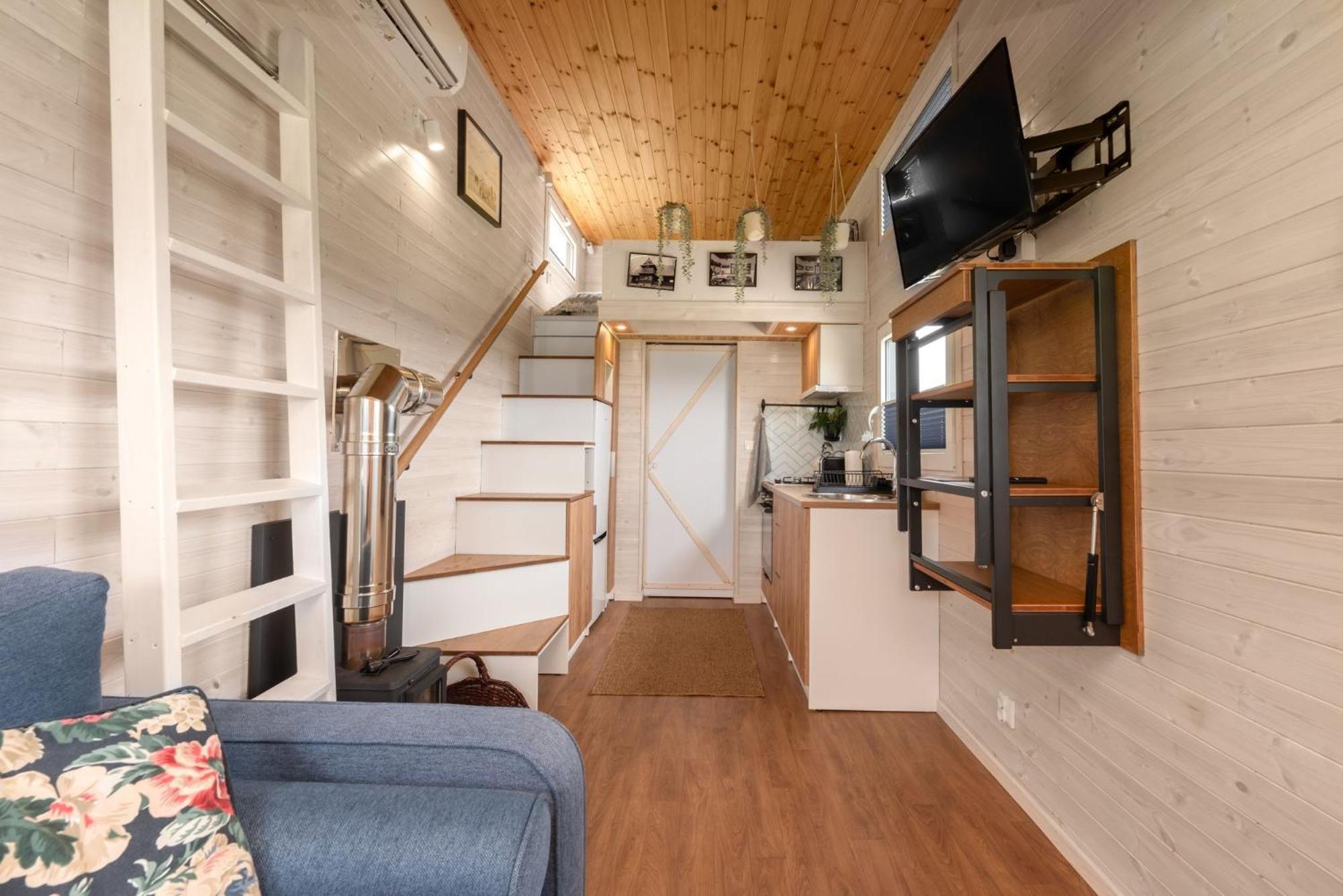 Aurora Green Hill Podobin Екстериор снимка